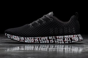 Nobull All You Need Is Love Mesh Black | 24306URMW