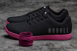 Nobull Berry Black | 30861OELA