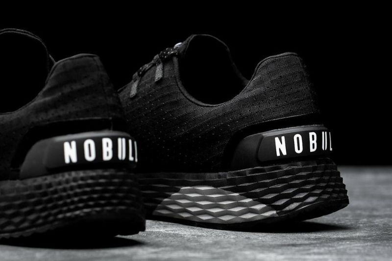 Nobull Black | 45638WTUC