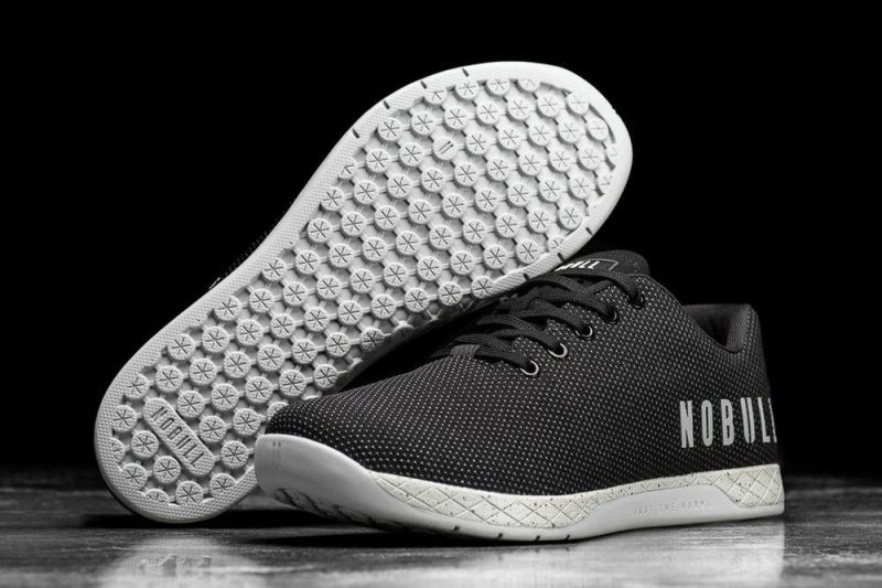 Nobull Black | 73045VHRP