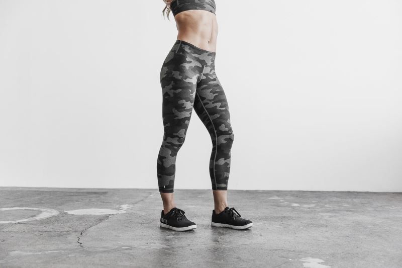 Nobull Mid-Rise Crop Camo Camouflage | 80362KNIR