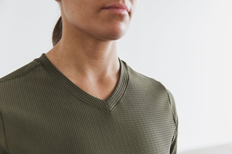 Nobull V-Neck Long Sleeve Waffle Green | 50498GFPX